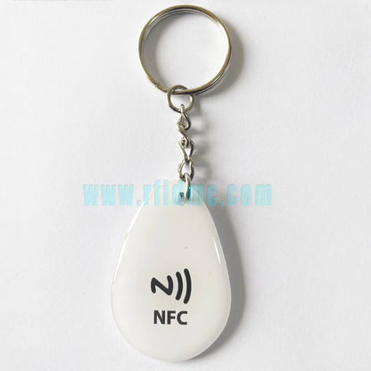 Médaille d'identification NFC pour chien, médaille d'identification intelligente NFC pour animaux de compagnie fabriquée par nos soins.